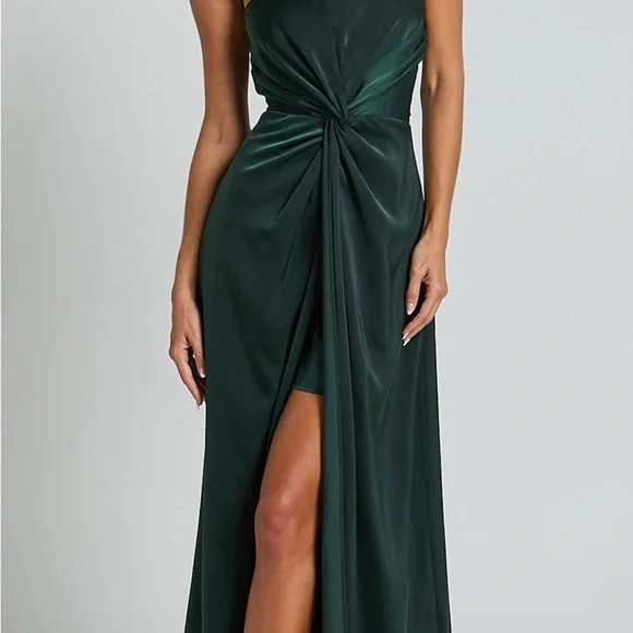 green emerald velvet dress Malvern Maxi Dress Green main image 0
